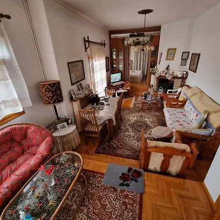 Cozy & Superior Apartman *